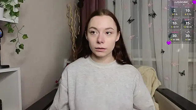 Snapshot of BuenaSchmaling chatting on March 7, 2026, 8:25 pm BuenaSchmaling online show from March 7, 2026, 8:25 pm