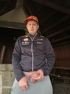 FrankdieSchwuchtel online show from March 11, 2026, 3:28 pm