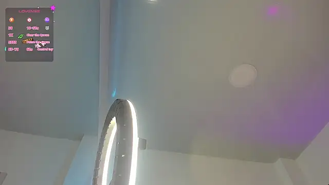 Snapshot of Isabella_Moon9 chatting on May 26, 2026, 11:30 am Isabella Moon9 online show from May 26, 2026, 11:30 am