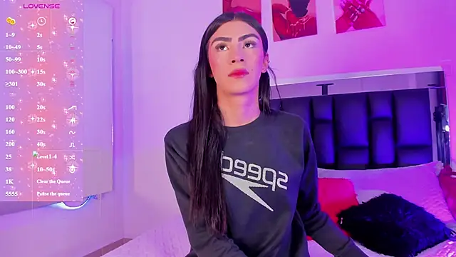 Isabella Moon9 online show from February 18, 2026, 11:28 am