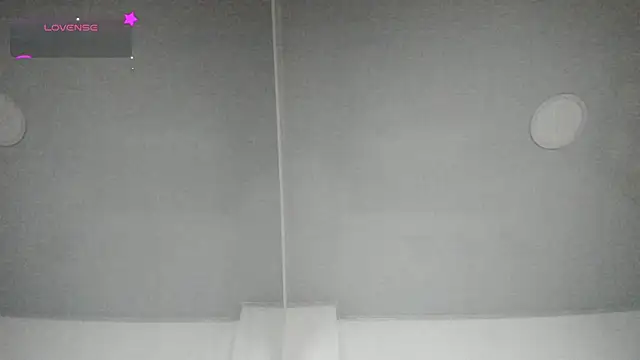 Snapshot of Isabella_Moon9 chatting on May 28, 2026, 11:49 am Isabella Moon9 online show from May 28, 2026, 11:49 am