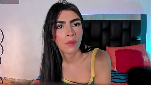Isabella Moon9 online show from July 28, 2026, 4:39 pm