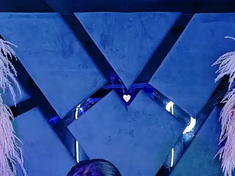 KylieWhitee online show from February 28, 2026, 10:26 am