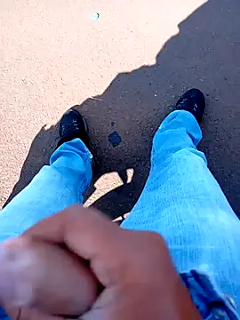 Snapshot of negrim10 chatting on March 20, 2026, 1:12 pm negrim10 online show from March 20, 2026, 1:12 pm