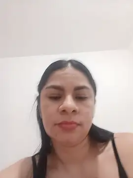luna pinky online show from July 6, 2026, 12:39 am