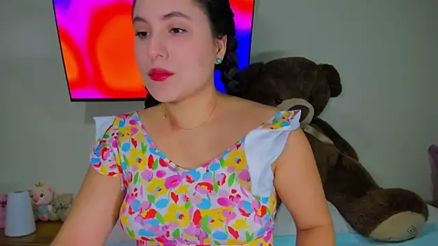 Alessandra 01 online show from June 20, 2026, 9:14 am