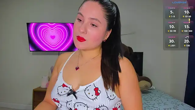 Alessandra 01 online show from July 28, 2026, 5:37 am