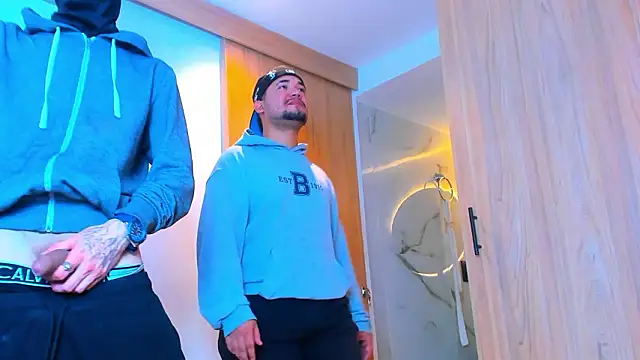 TheBatMansion online show from February 15, 2026, 7:51 am