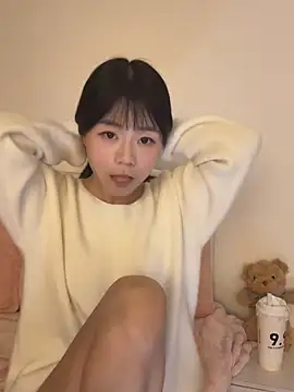 Snapshot of Nana-3 chatting on February 28, 2026, 3:22 pm Nana-3 online show from February 28, 2026, 3:22 pm