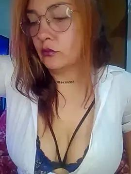 kuramaqueen online show from July 1, 2026, 3:29 am