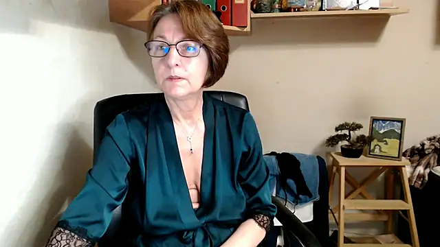 Snapshot of katemodel chatting on July 18, 2026, 5:16 am katemodel online show from July 18, 2026, 5:16 am