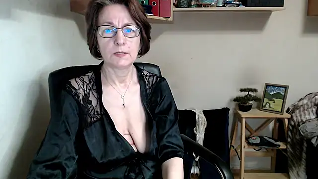 Snapshot of katemodel chatting on June 22, 2026, 5:15 am katemodel online show from June 22, 2026, 5:15 am