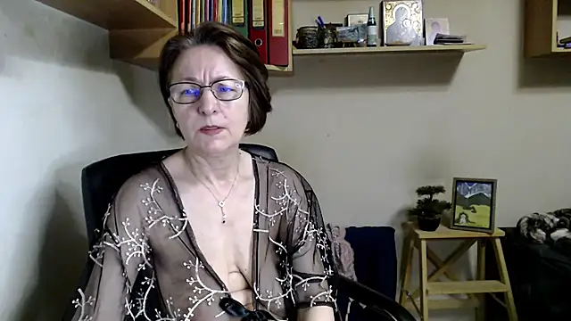 Snapshot of katemodel chatting on July 4, 2026, 3:35 am katemodel online show from July 4, 2026, 3:35 am