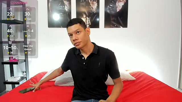 milo cruz  online show from March 6, 2026, 12:22 pm