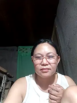 hotpinay 45 online show from February 18, 2026, 7:28 am