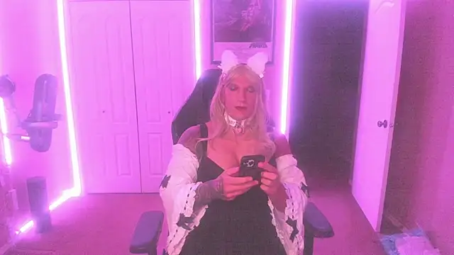 Sissydream124 online show from February 9, 2026, 2:20 am