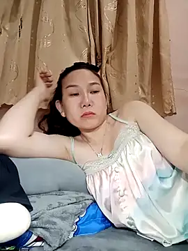 Ana-love2026 online show from May 1, 2026, 1:38 pm