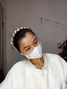 Snapshot of Daisy-lusia2026 chatting on March 21, 2026, 10:24 pm Daisy-lusia2026 online show from March 21, 2026, 10:24 pm