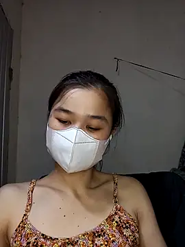 Snapshot of Daisy-lusia2026 chatting on April 11, 2026, 2:32 pm Daisy-lusia2026 online show from April 11, 2026, 2:32 pm