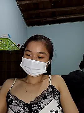 Snapshot of Daisy-lusia2026 chatting on May 5, 2026, 2:14 am Daisy-lusia2026 online show from May 5, 2026, 2:14 am