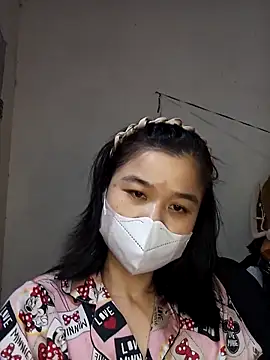 Snapshot of Daisy-lusia2026 chatting on February 28, 2026, 2:50 pm Daisy-lusia2026 online show from February 28, 2026, 2:50 pm