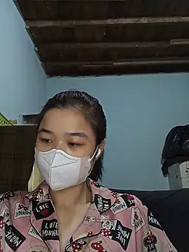 Snapshot of Daisy-lusia2026 chatting on May 14, 2026, 10:18 pm Daisy-lusia2026 online show from May 14, 2026, 10:18 pm