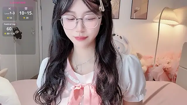 Luminous4173 online show from July 17, 2026, 1:19 pm