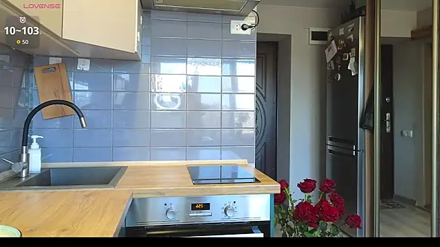 EvangelinFox online show from March 5, 2026, 11:29 am