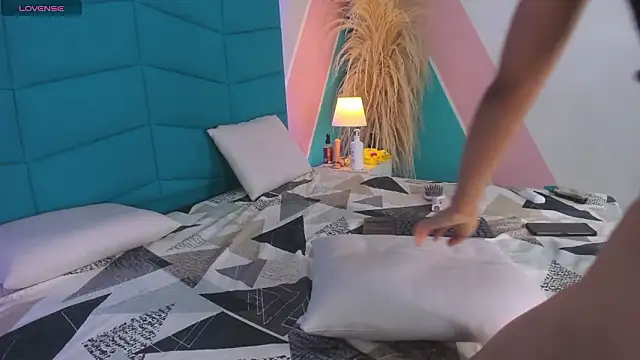 Snapshot of _Cherry_fox chatting on March 10, 2026, 12:20 pm Cherry fox online show from March 10, 2026, 12:20 pm