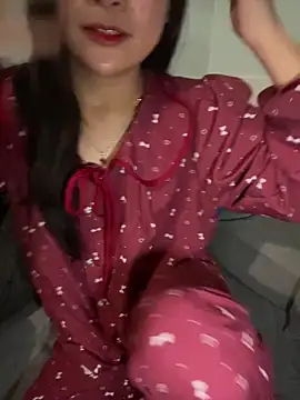 Snapshot of hotgirl-sexy chatting on February 8, 2026, 3:10 pm hotgirl-sexy online show from February 8, 2026, 3:10 pm