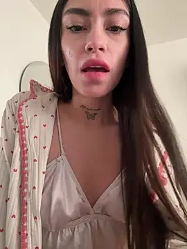 Bonny Eva online show from July 18, 2026, 3:31 pm