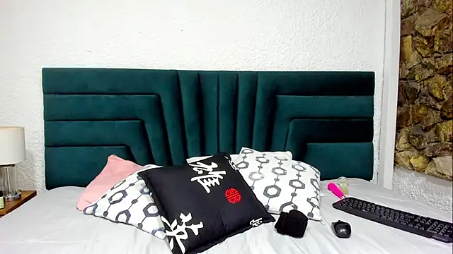 Snapshot of Dahliablack chatting on March 3, 2026, 12:34 pm Dahliablack online show from March 3, 2026, 12:34 pm