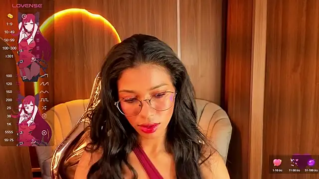 Alina b  online show from June 24, 2026, 7:55 pm