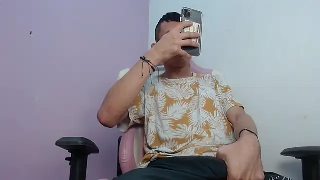 No mercy group  online show from February 1, 2026, 10:52 pm