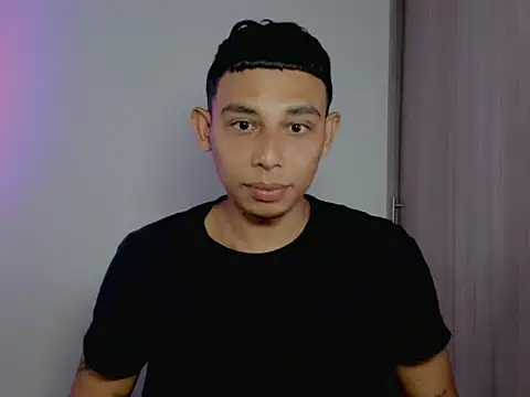 nilo2021 online show from June 7, 2026, 12:54 pm