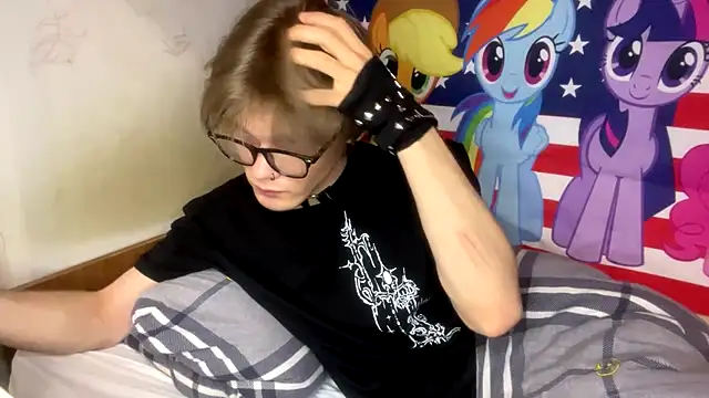 Snapshot of Jeycob_ice chatting on March 3, 2026, 4:58 pm Jeycob ice online show from March 3, 2026, 4:58 pm