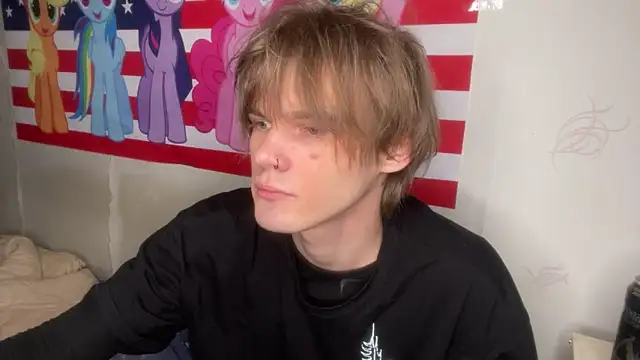 Snapshot of Jeycob_ice chatting on March 22, 2026, 10:22 pm Jeycob ice online show from March 22, 2026, 10:22 pm