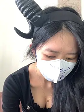 ShouSushi online show from March 12, 2026, 6:17 am