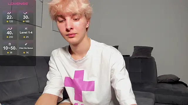 bunnyblush67 online show from May 4, 2026, 4:21 pm
