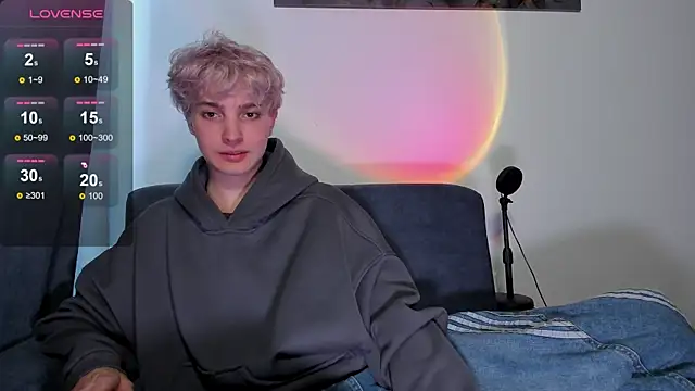 bunnyblush67 online show from April 23, 2026, 6:42 am