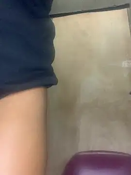 sweetestchick online show from July 1, 2026, 6:41 pm