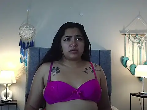 Snapshot of KatalynaSweet chatting on March 5, 2026, 8:38 pm KatalynaSweet online show from March 5, 2026, 8:38 pm