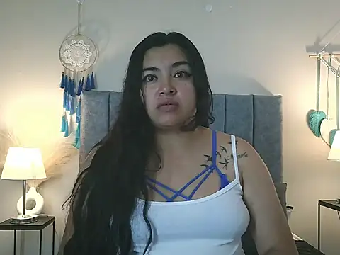 Snapshot of KatalynaSweet chatting on February 26, 2026, 3:39 am KatalynaSweet online show from February 26, 2026, 3:39 am