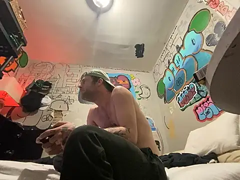 gothboiplzty online show from February 17, 2026, 10:01 am