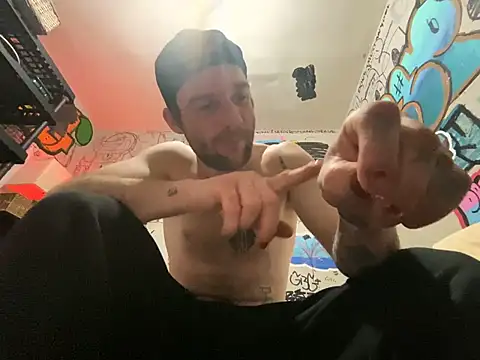 gothboiplzty online show from March 2, 2026, 6:25 am