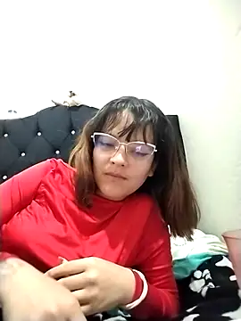 Melissa giratt online show from February 19, 2026, 2:52 am