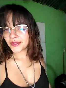 Melissa giratt online show from May 8, 2026, 2:37 am