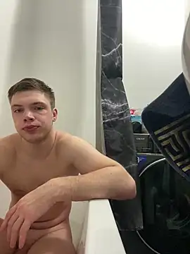 SashaMakedonec online show from February 5, 2026, 4:25 pm