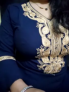 Snapshot of PARI51 chatting on March 8, 2026, 8:56 pm PARI51 online show from March 8, 2026, 8:56 pm