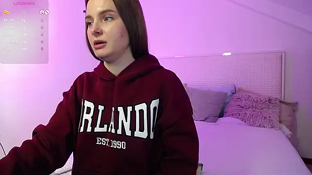 Vanessa Pearls online show from March 9, 2026, 7:45 am